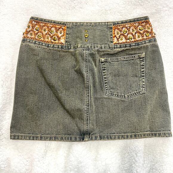Express Beaded Denim Skirt Size 5/6 - Picture 3 of 6